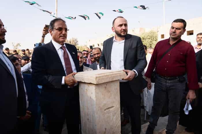 محافظ حمص يضع حجر الأساس لإعادة تأهيل مشفى تدمر الوطني5