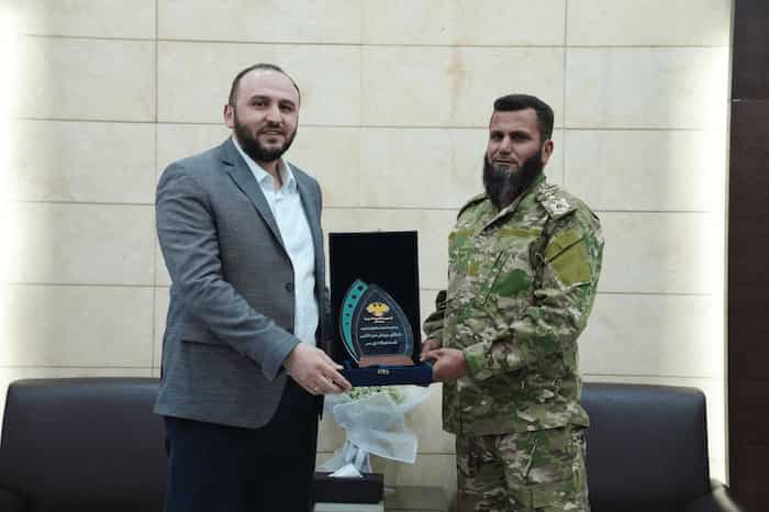 وفد من وزارة الدفاع يزور محافظ حمص3