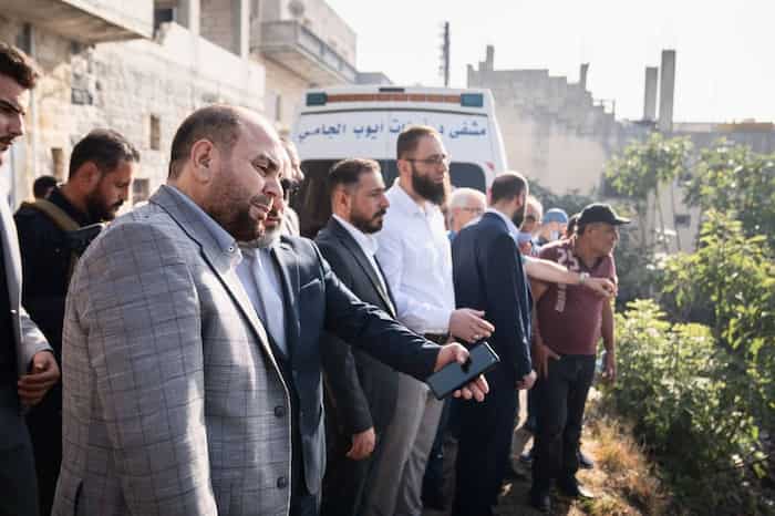 2وفد من الأمانة العامة لمحافظة حمص يتفقد منطقة حب نمرة المتضررة من الحرائق