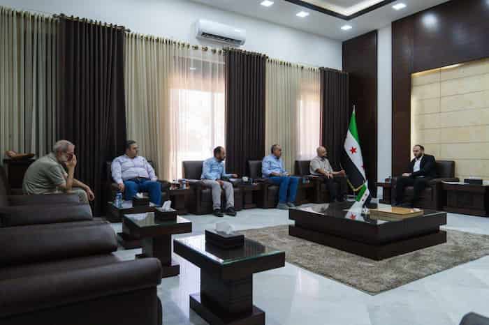 محافظ حمص يستقبل وفد نقابة الأطباء البيطريين2