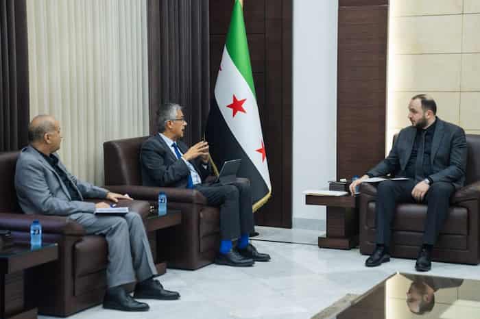 1محافظ حمص يستقبل وفداً من الأمم المتحدة في سوريا