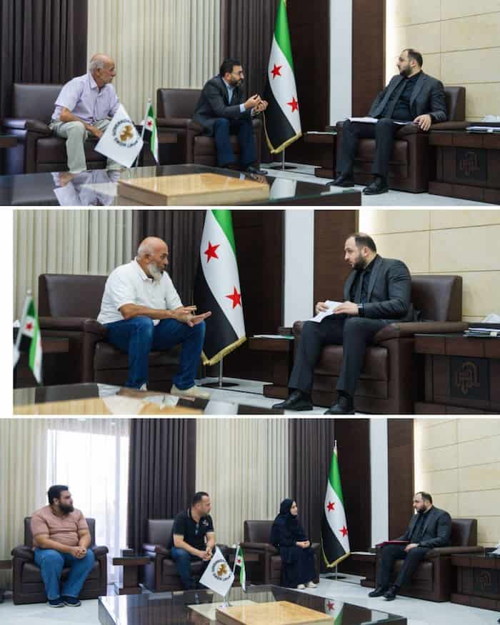 1محافظ حمص يلتقي المواطنين في اليوم المخصص (1)