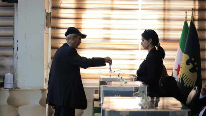 3بدء العملية الانتخابية لمجلس الشعب في حمص