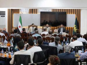 لقاء بين قيادة قوى الأمن الداخلي ووجهاء من محافظة حمص