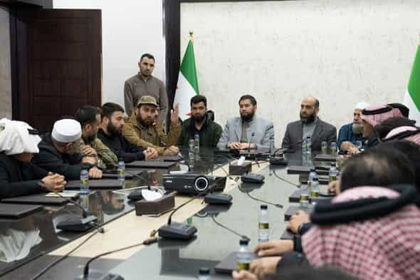 1محافظة حمص تعقد اجتماعاً طارئاً على خلفية التوترات الأمنية الحاصلة