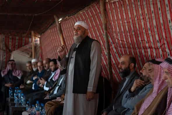 1وفد من محافظة حمص يقدم واجب العزاء لذوي ضحايا الجريمة