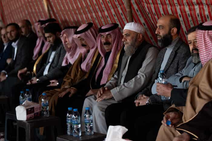 2وفد من محافظة حمص يقدم واجب العزاء لذوي ضحايا الجريمة