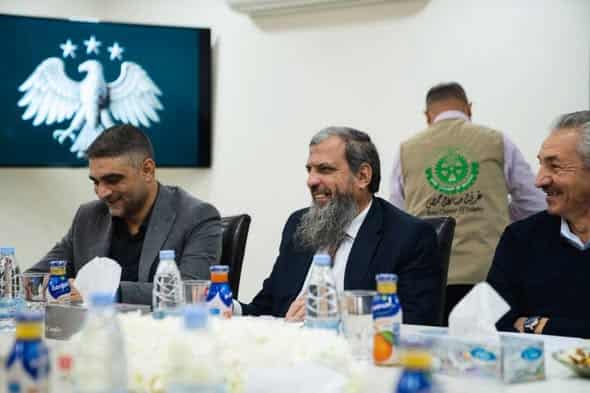 3نائب وزير الاقتصاد والصناعة يبحث الواقع والتحديات مع محافظ حمص وأبرز الصناعيين والتجار في المحافظة