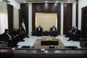 محافظ حمص يترأس اجتماعاً لمتابعة الواقع الخدمي في المحافظة