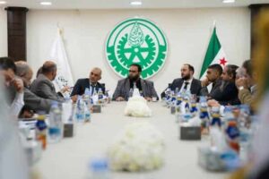 نائب وزير الاقتصاد والصناعة يبحث الواقع والتحديات مع محافظ حمص وأبرز الصناعيين والتجار في المحافظة